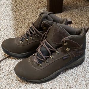 Columbia Hiking Boots